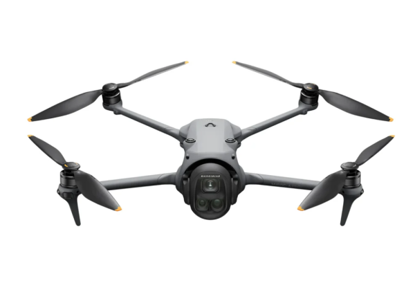 DJI Mavic 4 Pro (DJI RC 2)